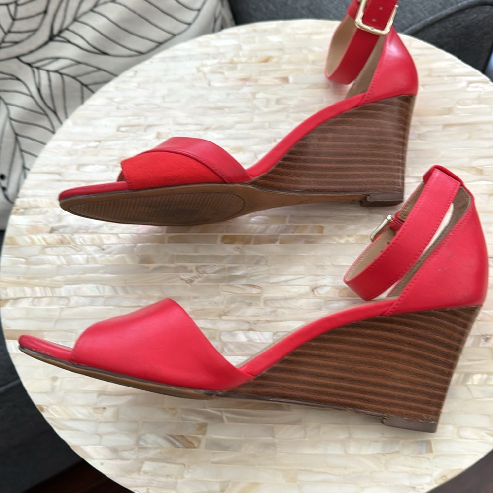 Sale 🔥Orange-red wedge sandals, ankle strap size 7.5 - Picture 4 of 12